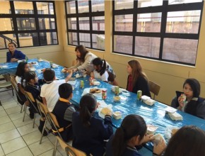 Desayuno con alumnos nuevos del Colegio Adventista de Lota
